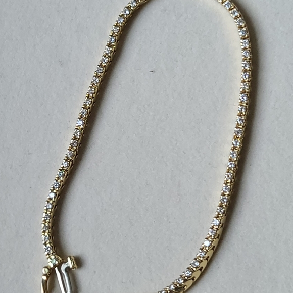 14k Gold Diamond Bracelet - Picture 7 of 13